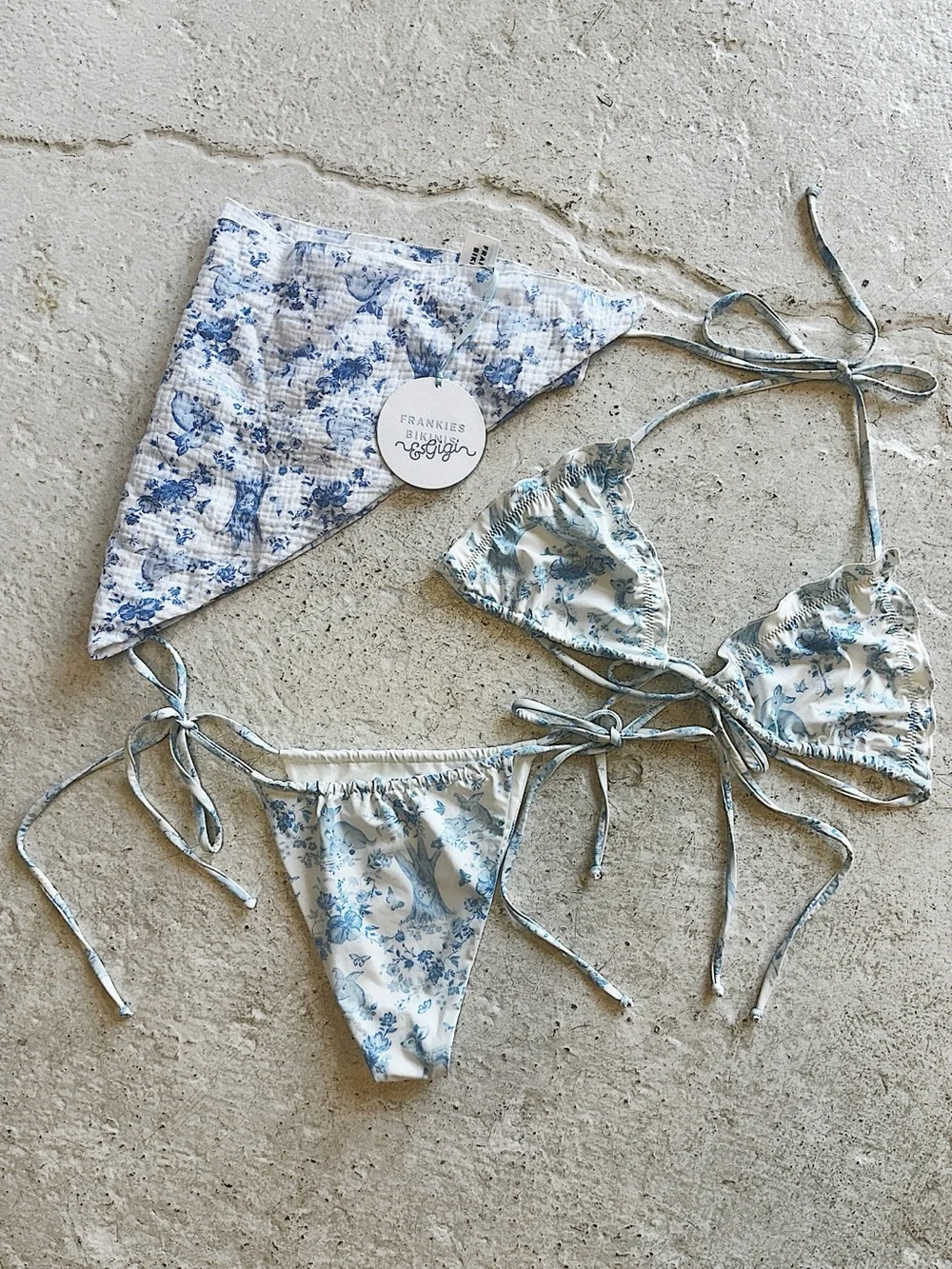 NWOT Frankie's Bikinis x Gigi Hadid Yomi Toile Blue Bikini Set + NWT Head Scarf